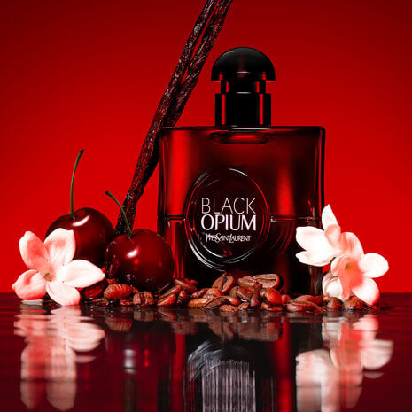 YVES SAINT LAURENT Black opium Over Red 50 ml