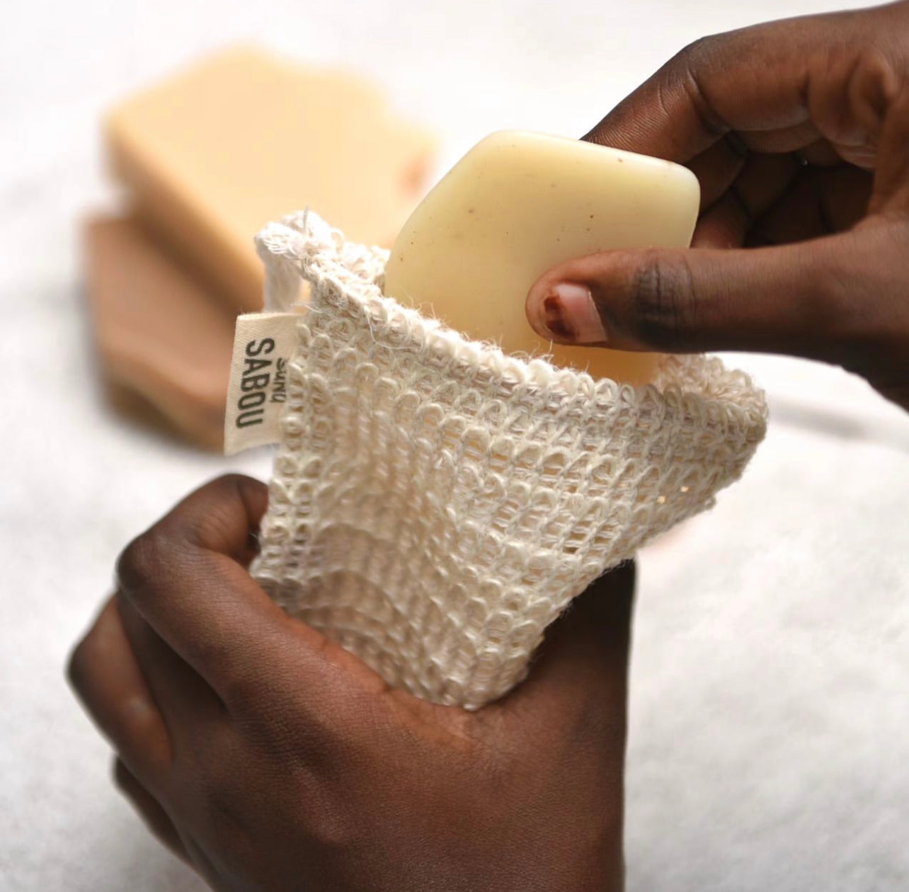 SUNU SABOU Pochon de savon en Sisal