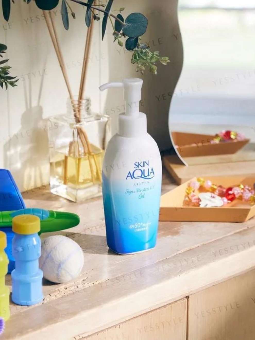 ROHTO MENTHOLATUM Gel crème solaire UV super moisture SPF50+ PA++++