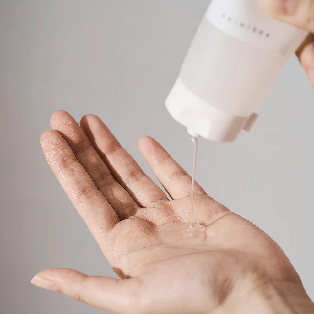 SKIN1004 Mousse nettoyate éclaircissante Tone Brightening