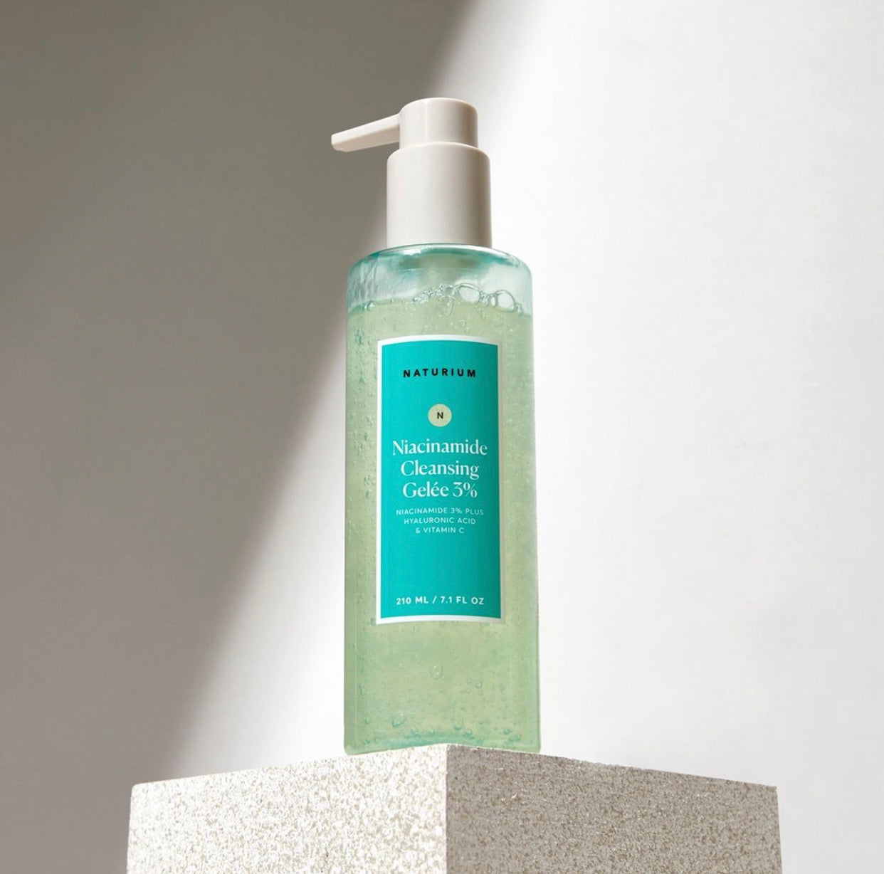 NATURIUM Gélée nettoyante/ Masque au Niacinamide 3%