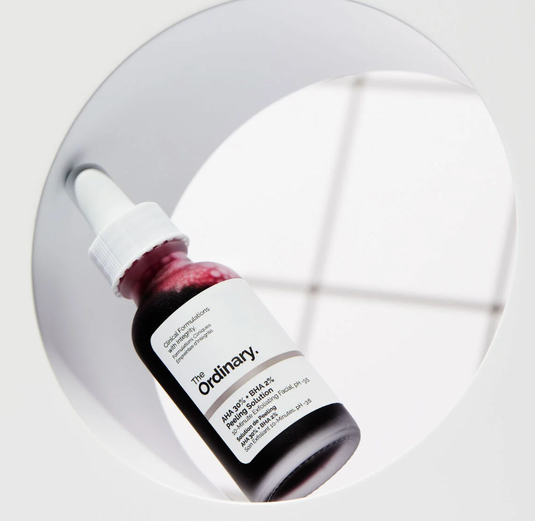 THE ORDINARY Solution de Peeling AHA 30% BHA 2%